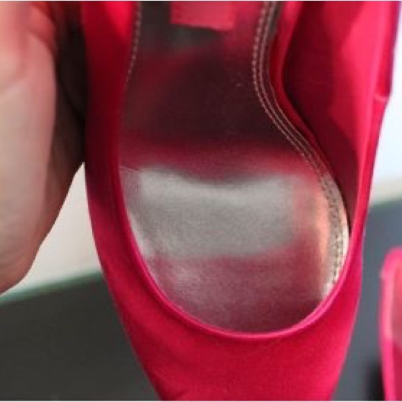 Pink Betsy Johnson size 7 pumps - Picture 7 of 7